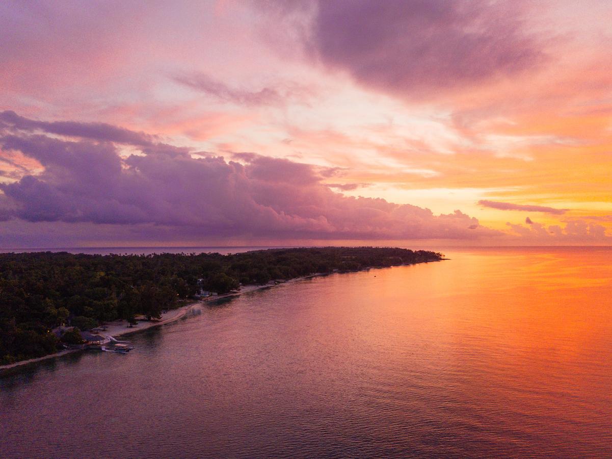 Coco Beach Resort Port Vila Exterior photo