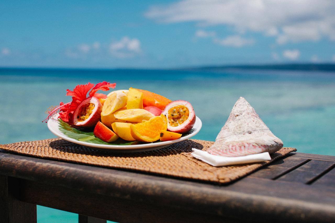 Coco Beach Resort Port Vila Exterior photo