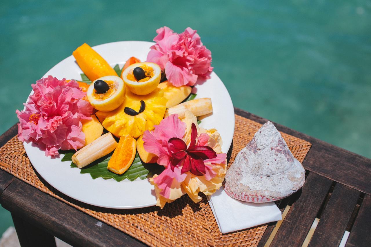Coco Beach Resort Port Vila Exterior photo