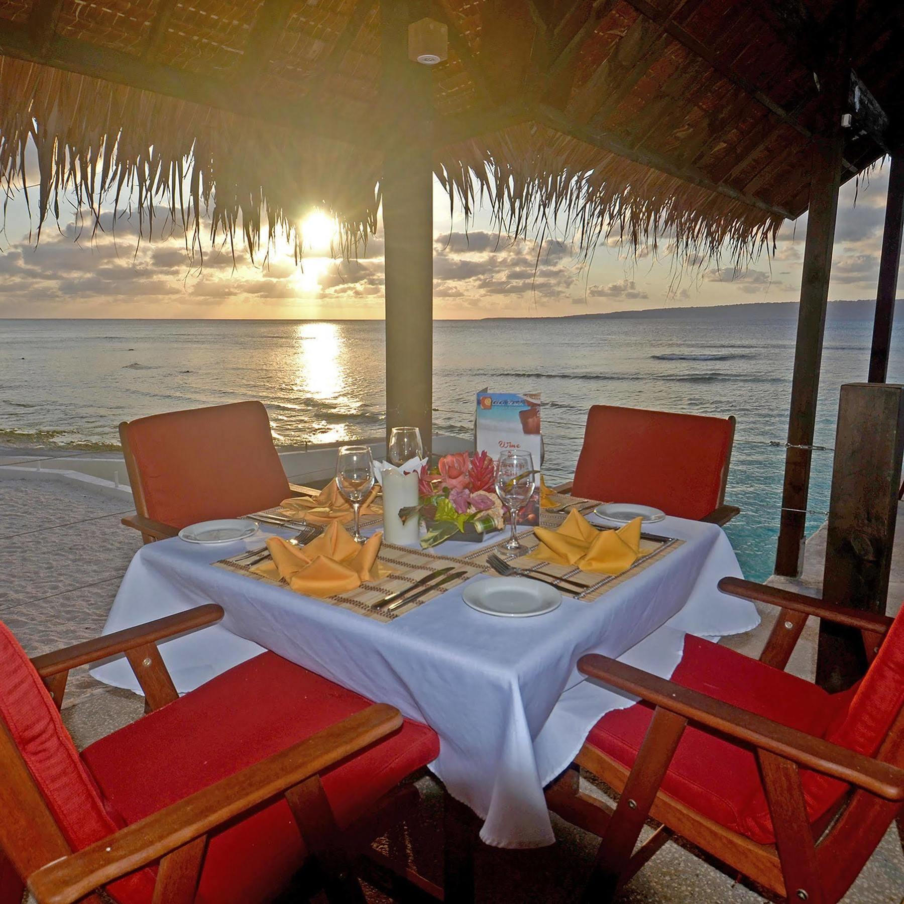 Coco Beach Resort Port Vila Exterior photo